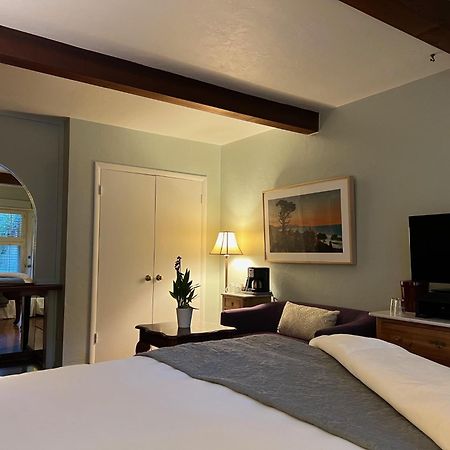 Carmel Garden Inn Bagian luar foto