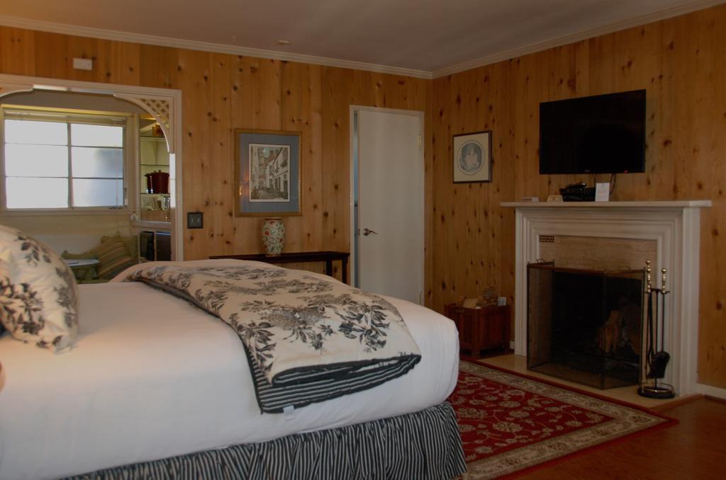 Carmel Garden Inn Ruang foto