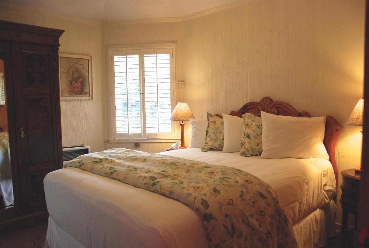 Carmel Garden Inn Ruang foto